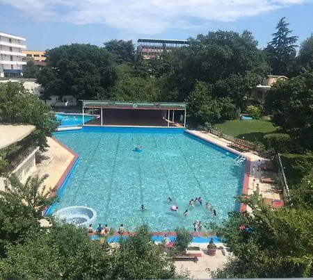 парк-хотел рива Apartment