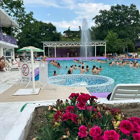 парк-хотел рива Apartment