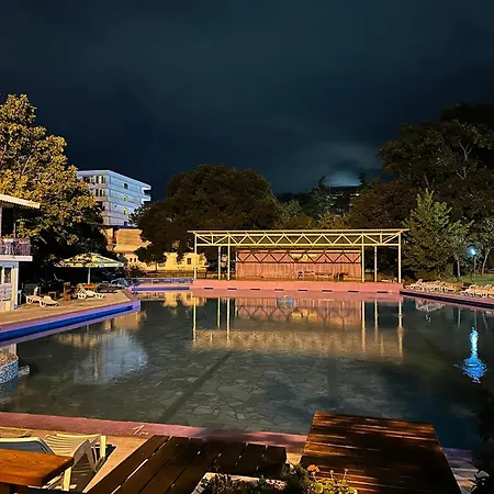 Apartment парк-хотел рива