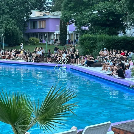 Lägenhet парк-хотел рива *