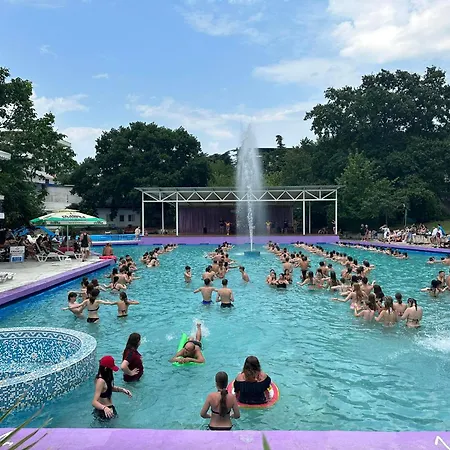 Lägenhet парк-хотел рива *