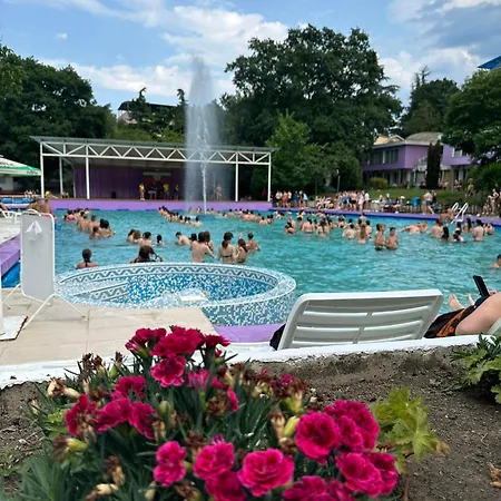 Lägenhet парк-хотел рива