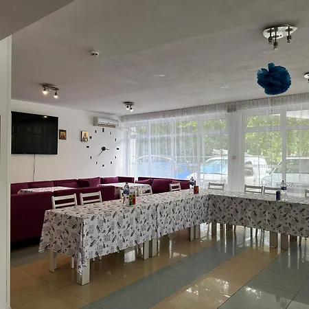 Lägenhet парк-хотел рива *